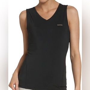 Reebok relaxed fit play dry sleeveless shirt